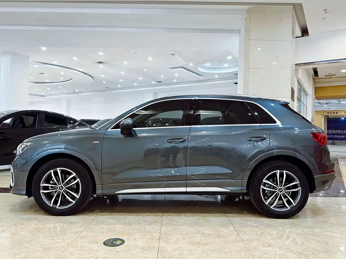 Audi Q3 2023 35 TFSI Progressive Dynamic (1.4T) фото 4