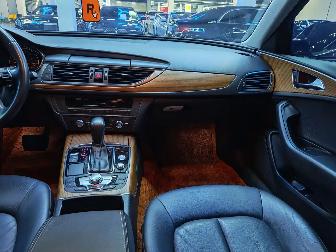 Audi A6L 2018 30th Anniversary 30 FSI Style фото 13