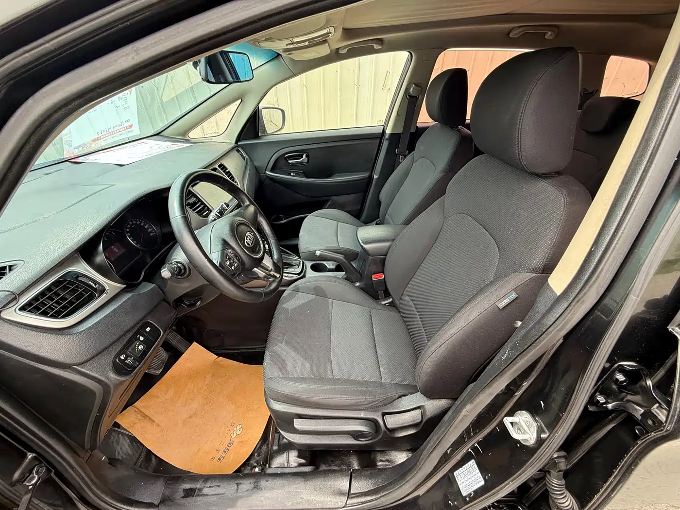 Kia Carens 2013 2.0L 5-Seat Auto Standard China IV фото 7