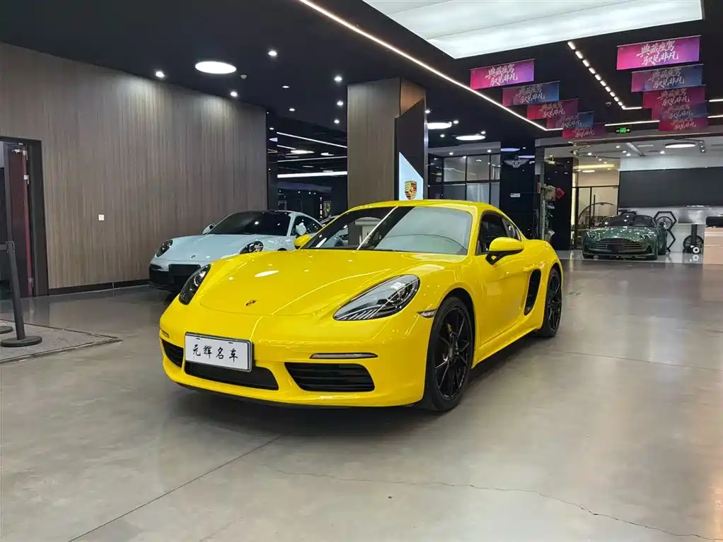 Porsche 718 2018 Cayman 2.0T