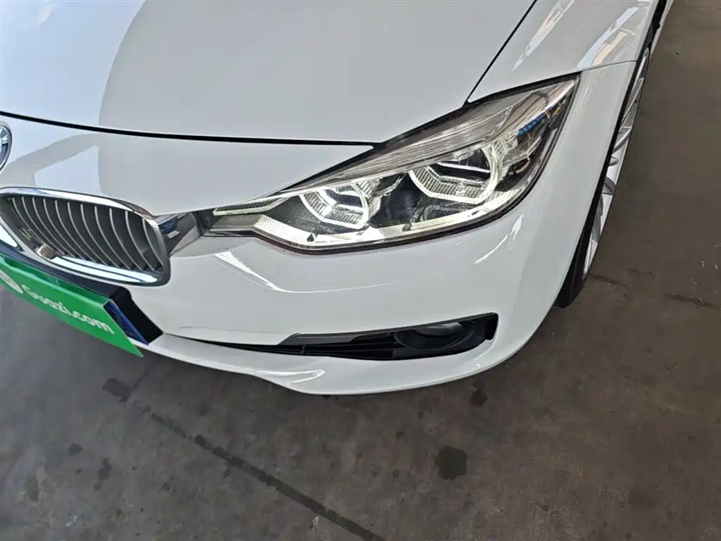 BMW 3 Series 2018 320Li Fashion Style фото 24