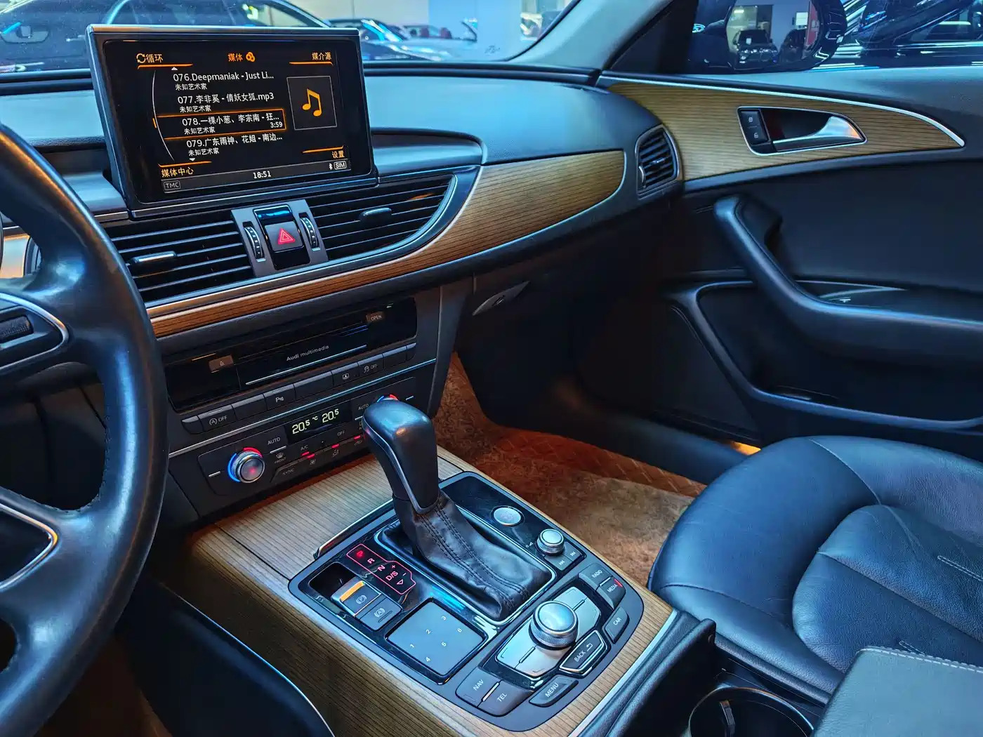Audi A6L 2018 30th Anniversary 30 FSI Style фото 18