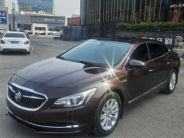 BUICK LACROSSE