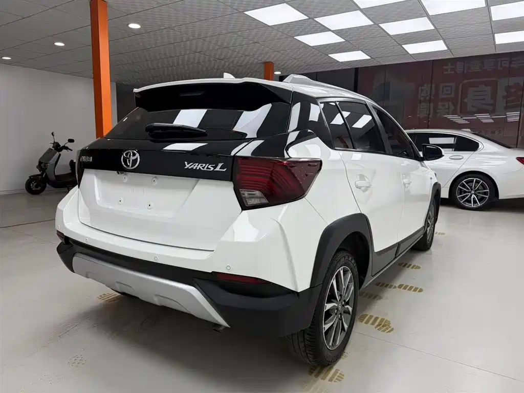 Toyota YARiS L Zhi Xuan 2022 Zhi Xuan X 1.5L CVT Leading PLUS Edition фото 4