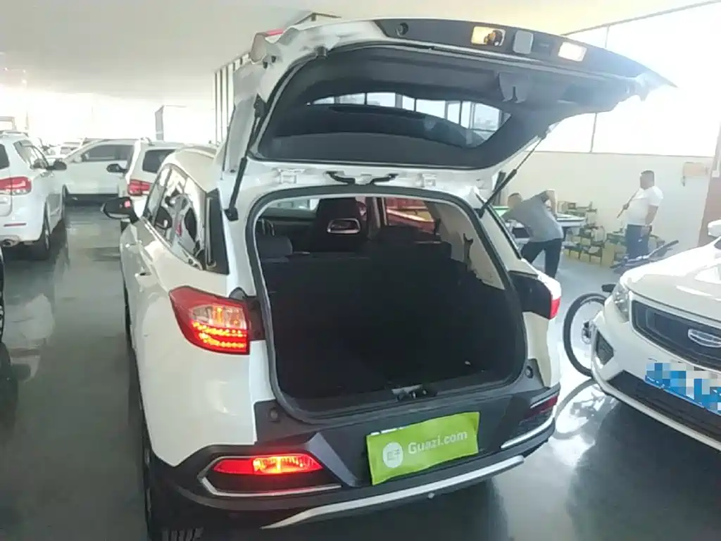 Leopaard CS9 2018 2017 1.5L Manual Trend