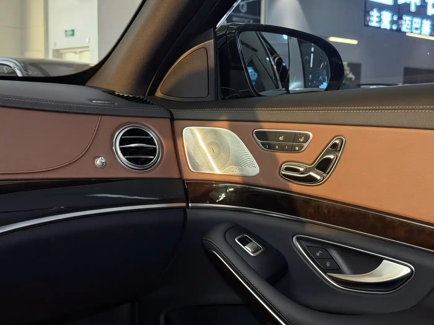 Mercedes-Benz Maybach S-Class 2019 S 450 4MATIC фото 17