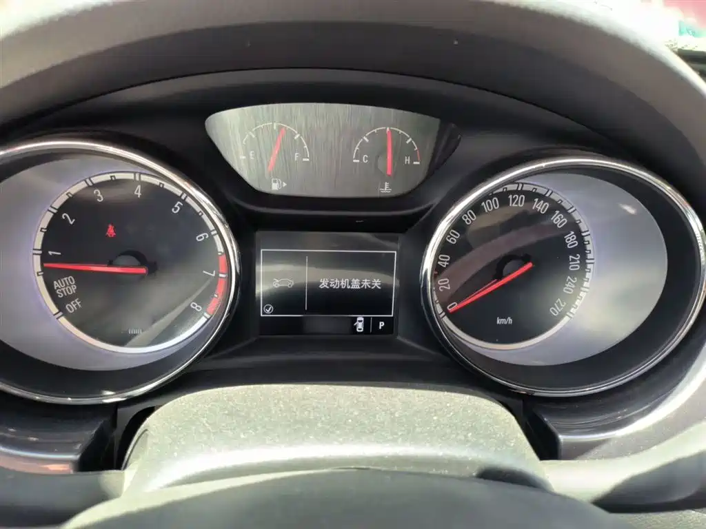 Buick Verano 2016 Hatchback 15S Automatic Leading фото 3