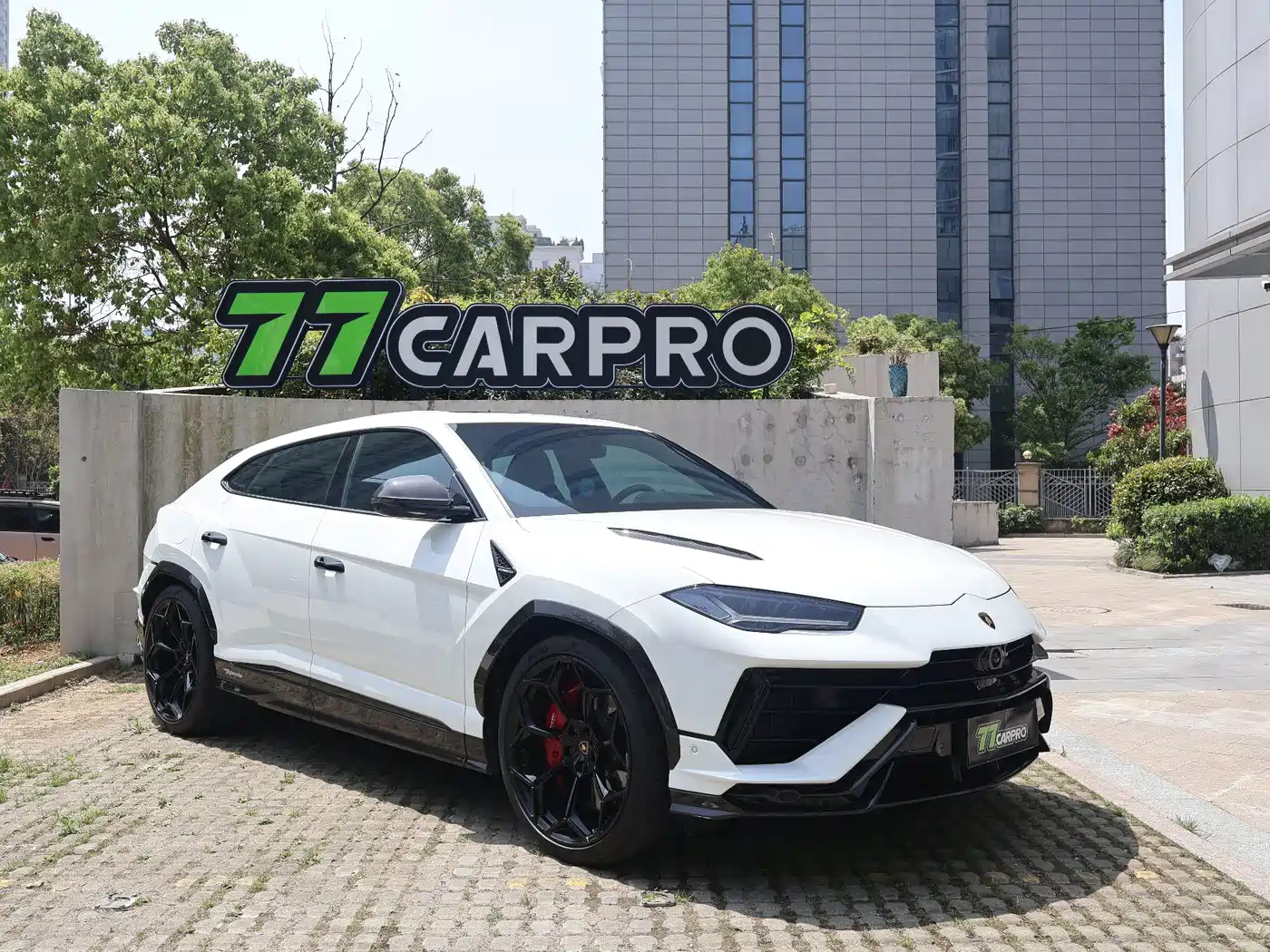 Lamborghini Urus 2022 4.0T V8 Performante фото 3