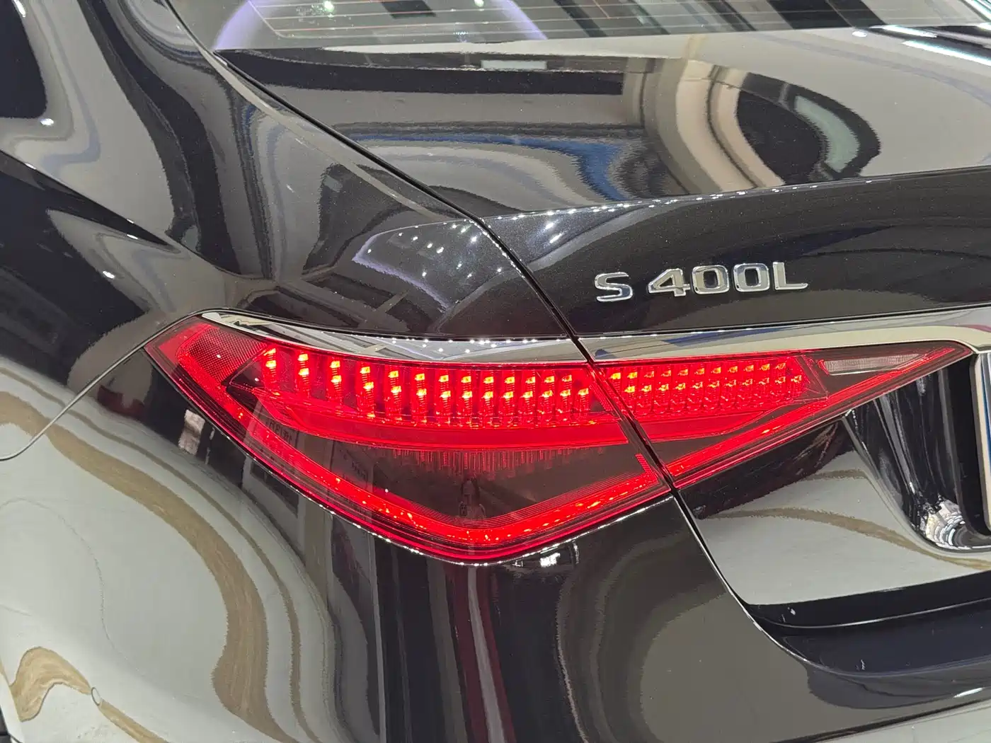 Mercedes-Benz S-Class 2024 S 400 L Business Edition фото 9
