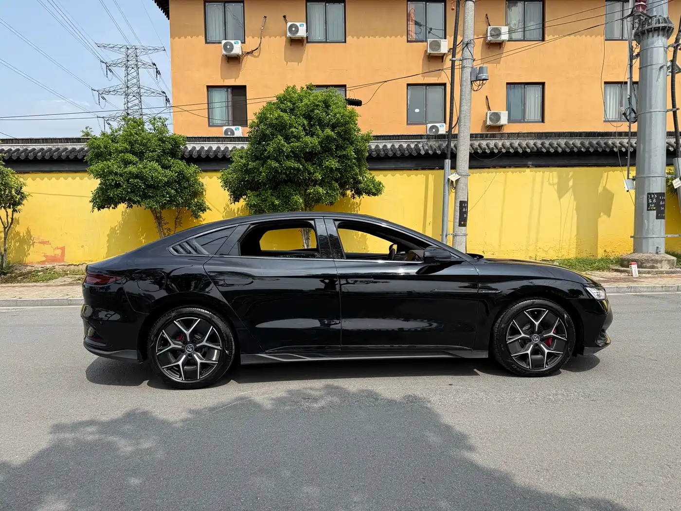 BYD Han 2023 DM-i Champion Edition 200KM Flagship фото 4