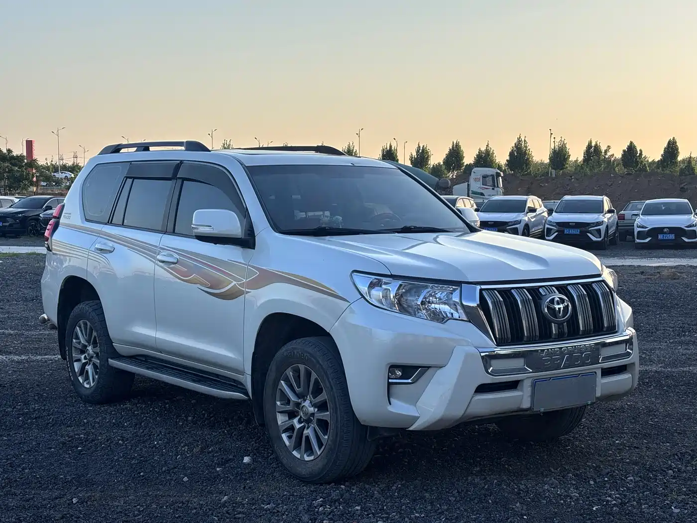 Toyota Prado 2018 3.5L Auto TX фото 3