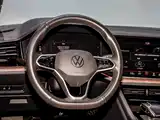 Фото 25 - Volkswagen Touareg