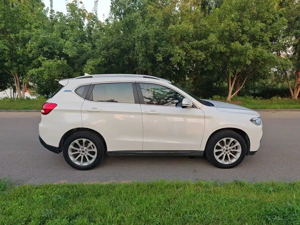 Photo 9 - Haval H2