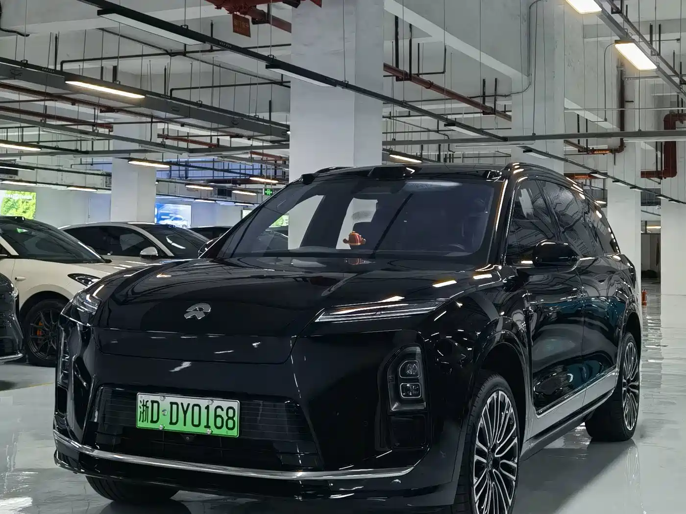 NIO NIO ES8 2025 Base Model