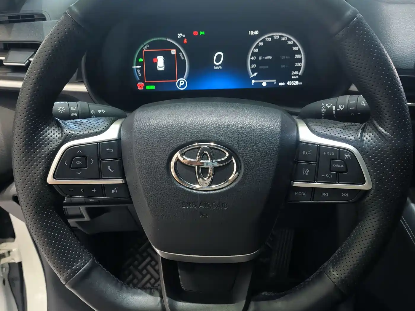 Toyota Granvia 2025 2024 2.5L Hybrid Premium PLUS