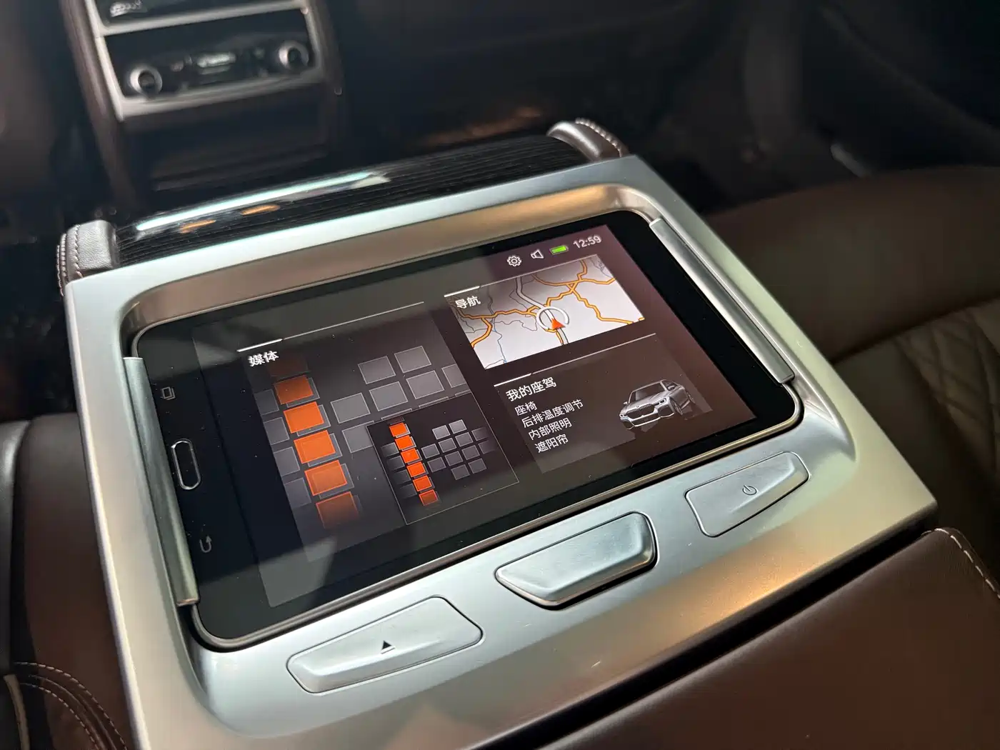 BMW 7 Series 2019 740Li Leading M Sport Package фото 12