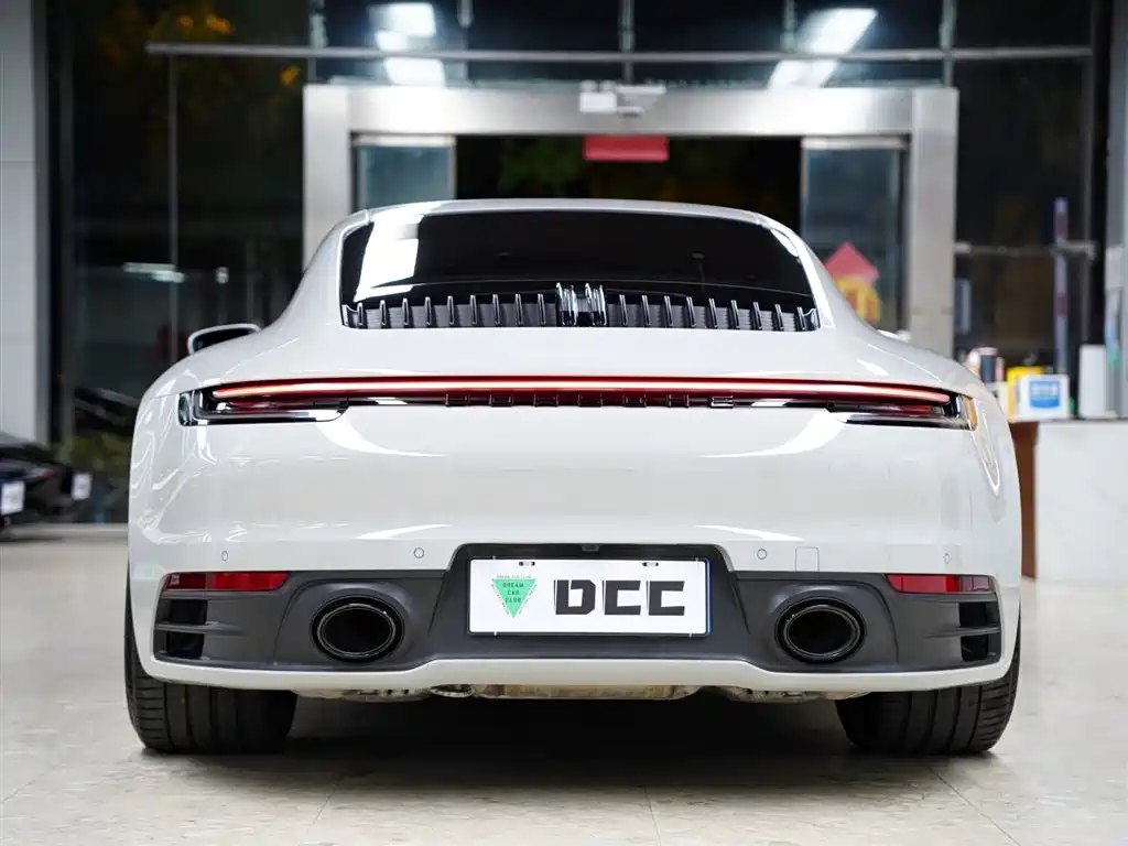 Porsche 911 2023 Carrera 3.0T фото 8
