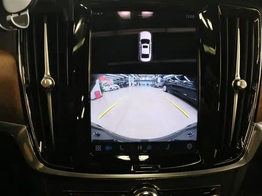 Фото 7 - Volvo S90