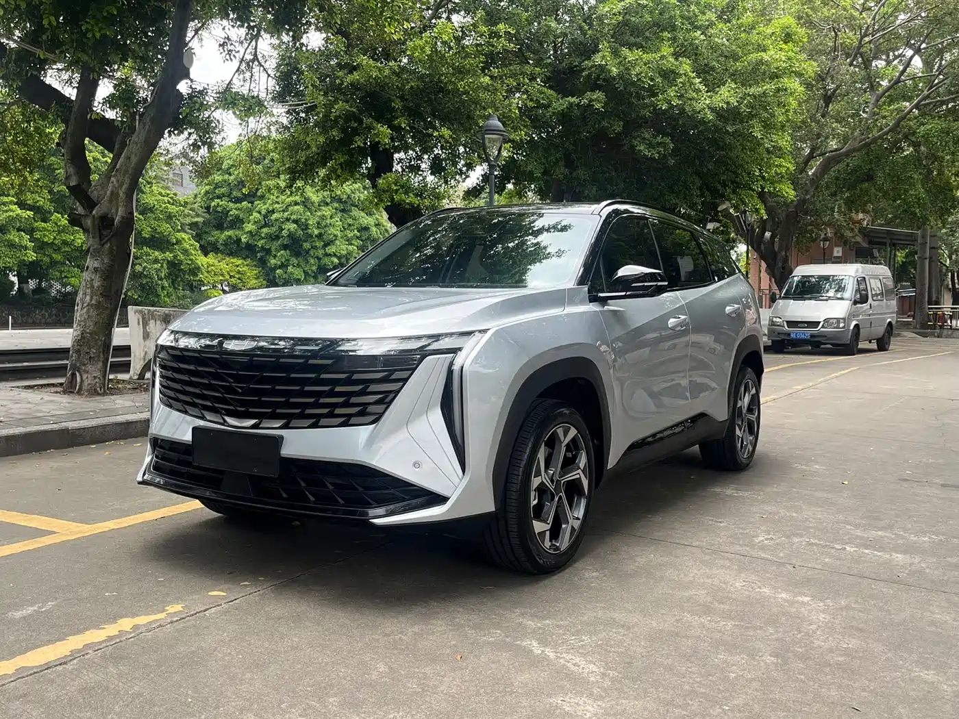 Geely Boyue L 2024 1.5TD DCT Premium Edition