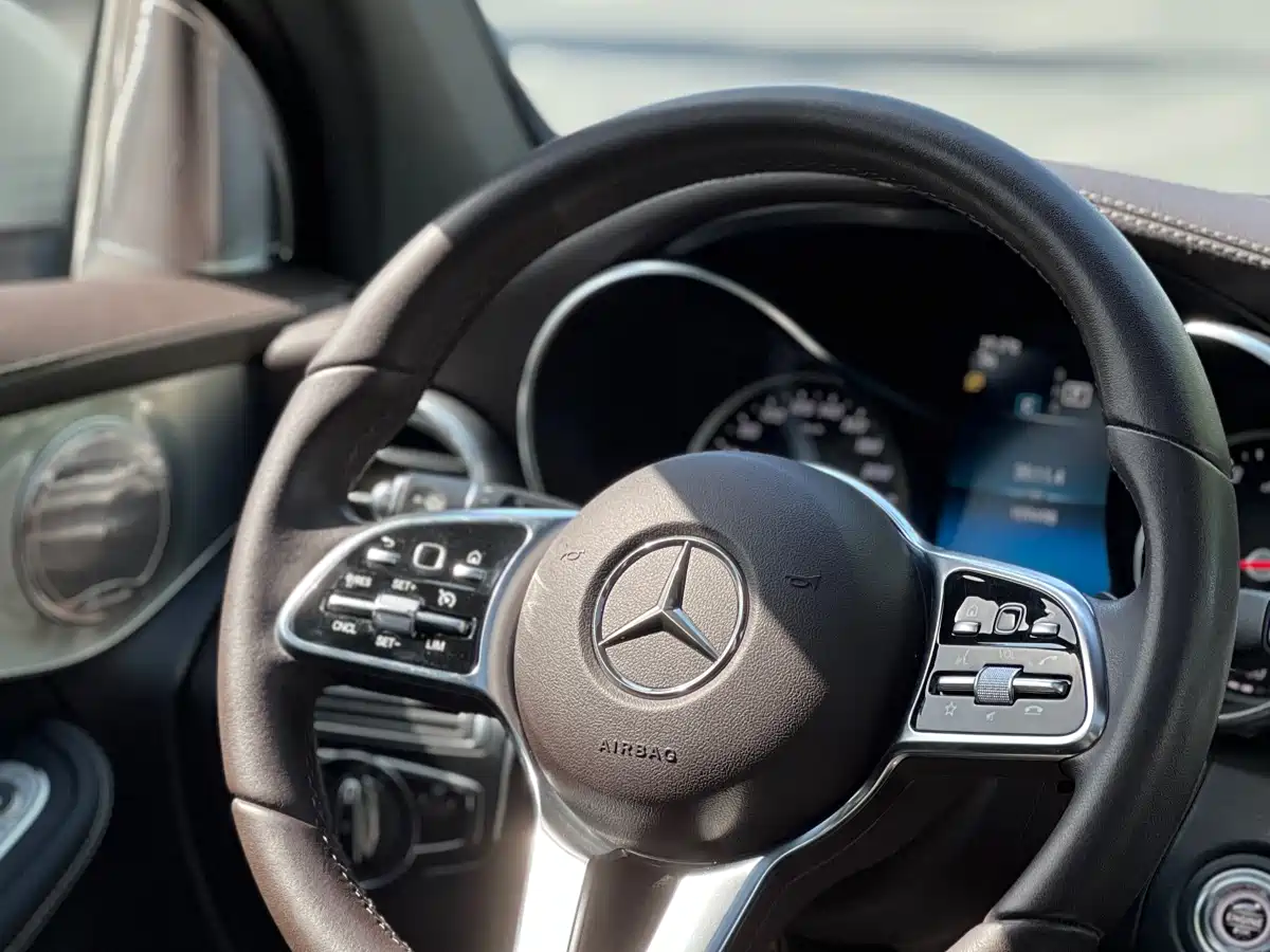 Mercedes-Benz GLC 2020 GLC 260 L 4MATIC Dynamic фото 5