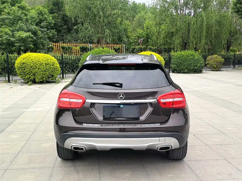 Mercedes-Benz GLA 2016 GLA 200 Fashion фото 6