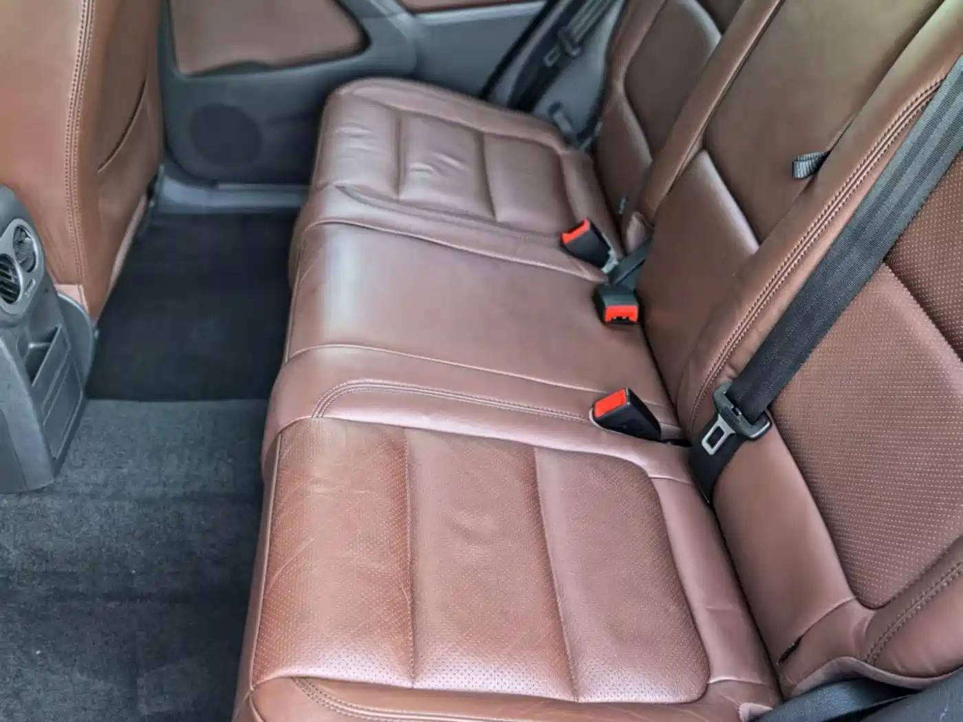 Volkswagen Tiguan 2015 1.8TSI Automatic 2WD Highline фото 9