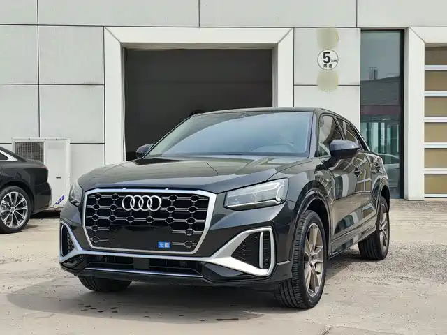 Audi Q2L 2024 35TFSI Fashion Sport