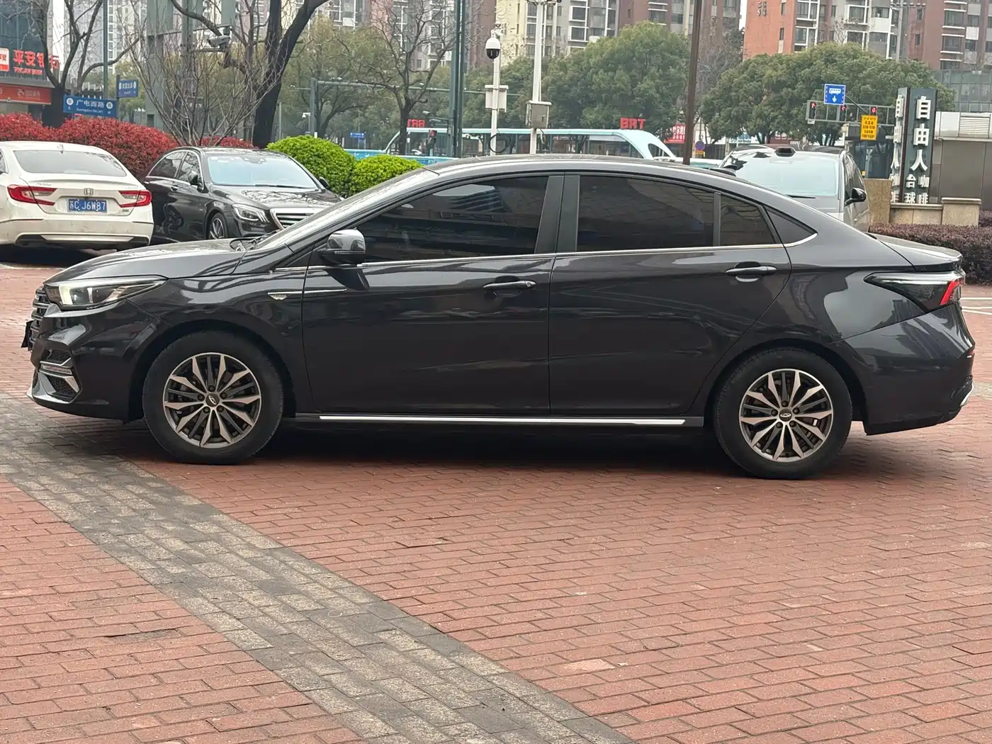 CHERY ARRIZO 5 PLUS