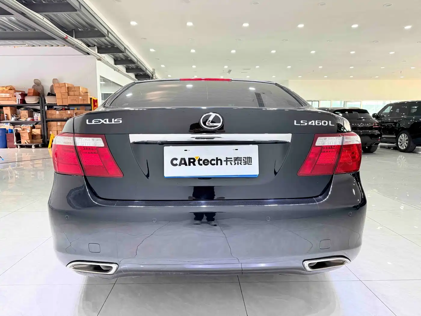 Фото 5 - Lexus LS
