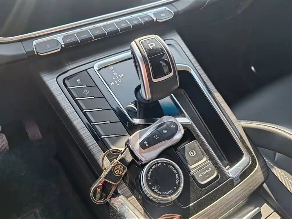 GEELY AUTOMOBILE BOYUE