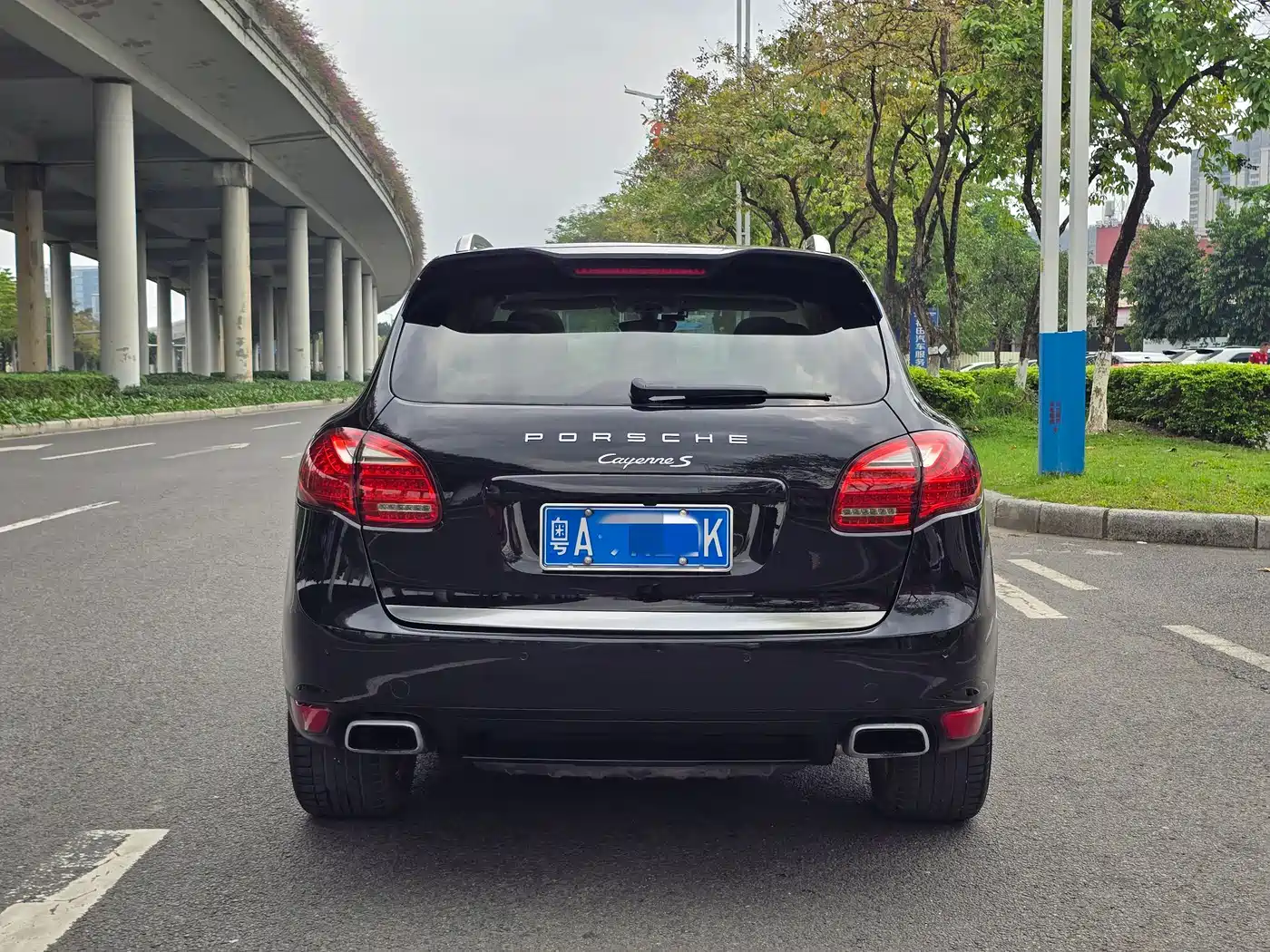 Porsche Cayenne 2011 Cayenne 3.0T фото 17