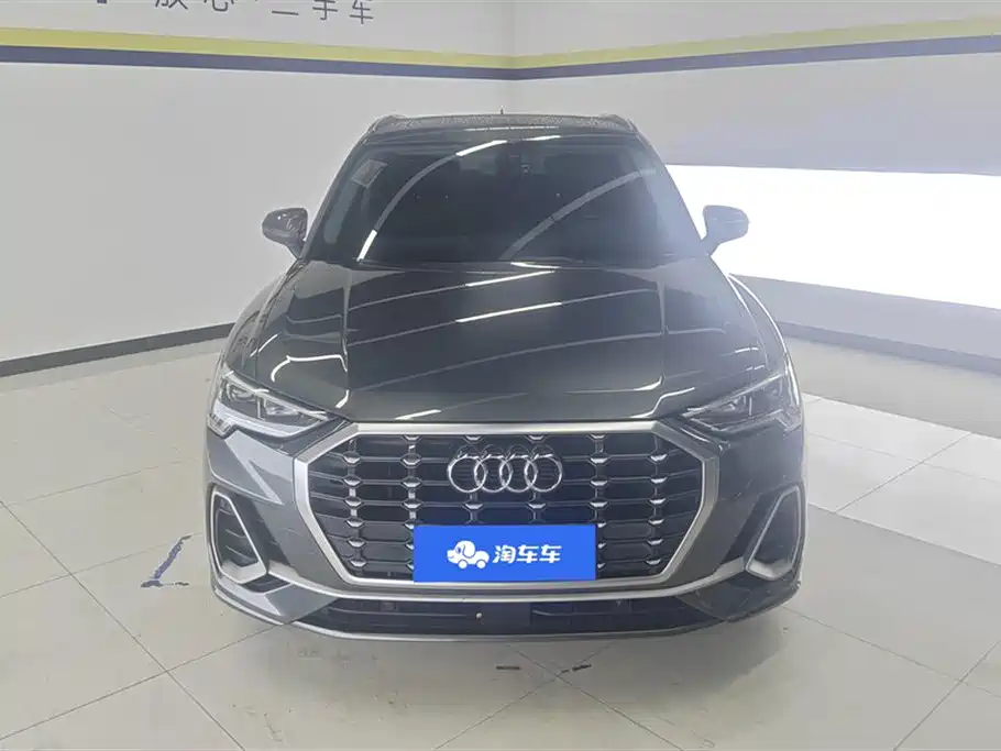 Audi Q3 2019 35 TFSI Fashion Sport фото 2
