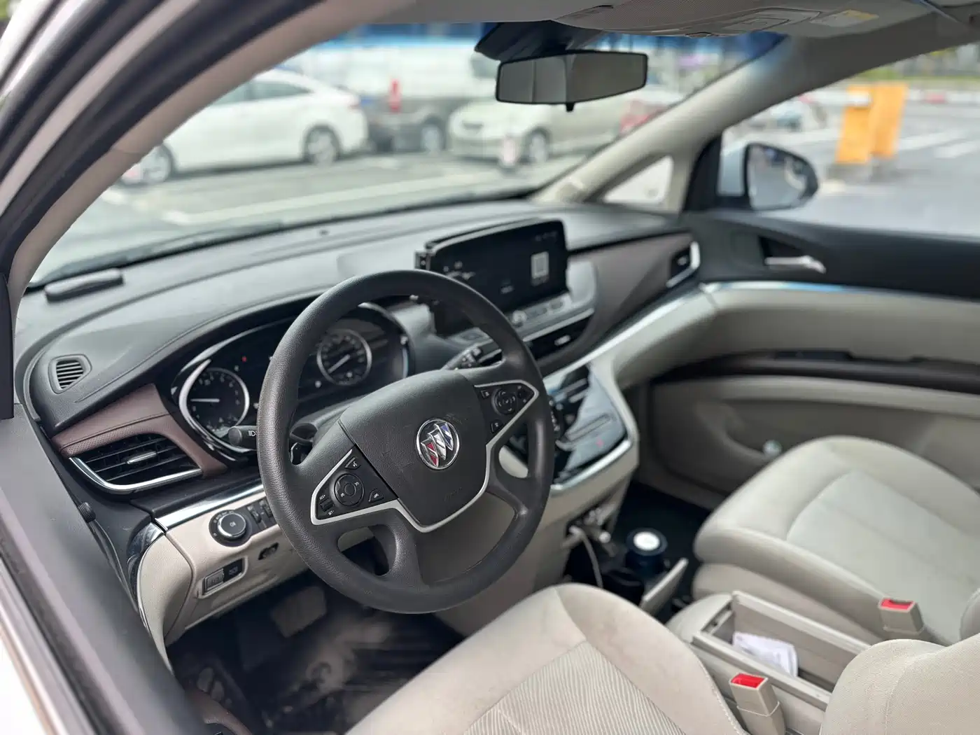 BUICK GL8