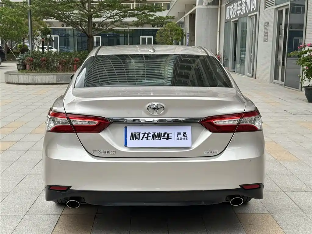 Toyota Camry 2021 2.0G Luxury Edition фото 7