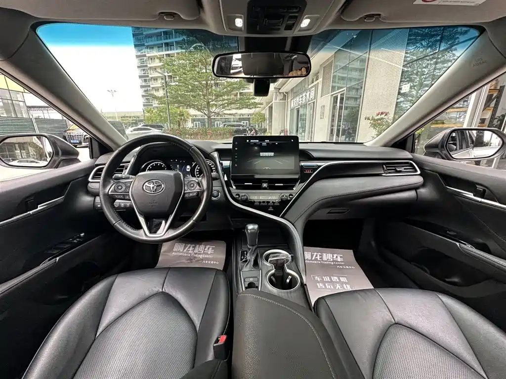 Toyota Camry 2021 2.0G Luxury Edition фото 15