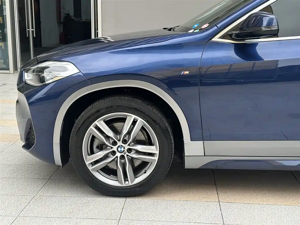 BMW X2 2020 sDrive25i Leading M Off-Road Package фото 21