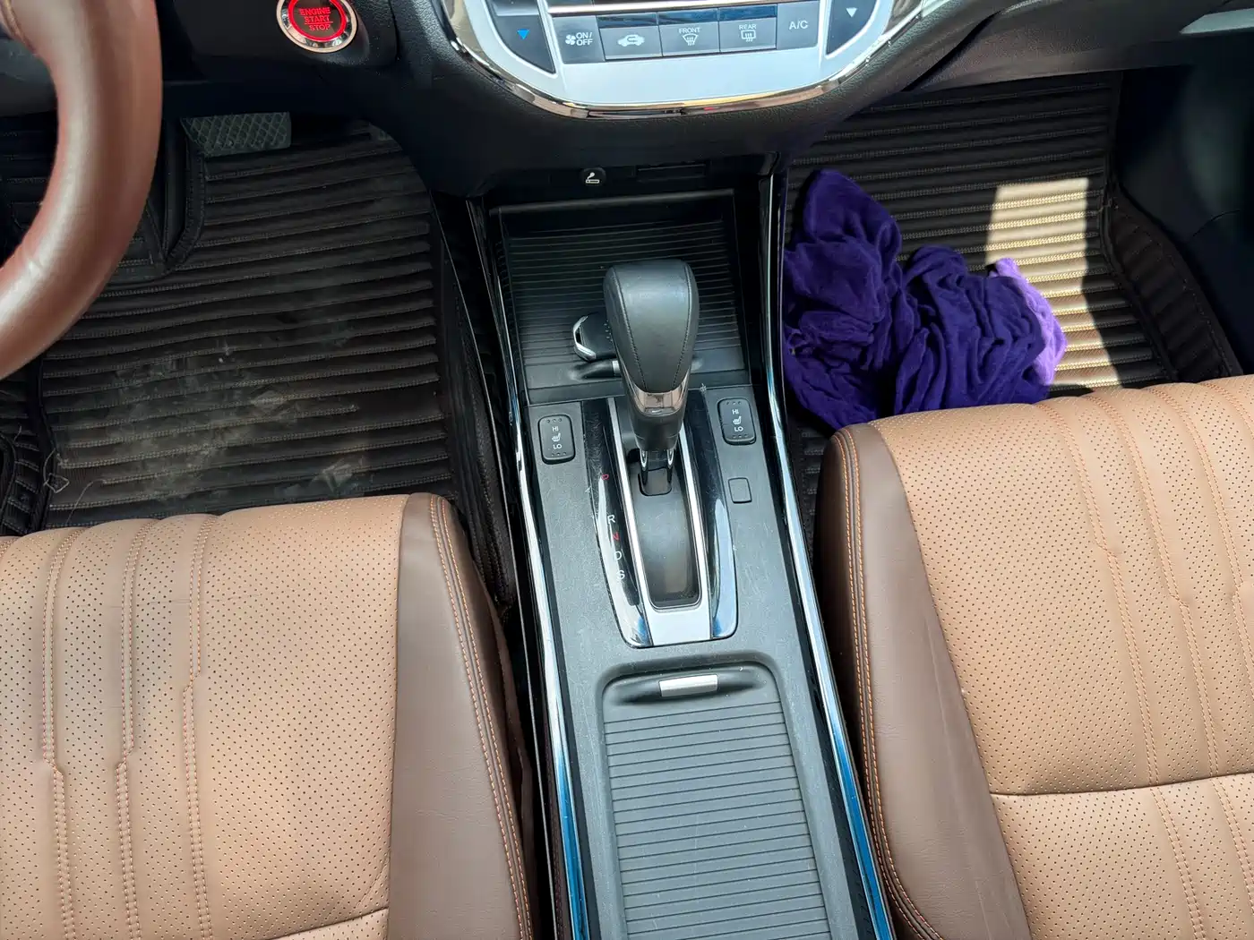 Honda Jade 2017 210TURBO CVT Luxury Edition 5-seater фото 16