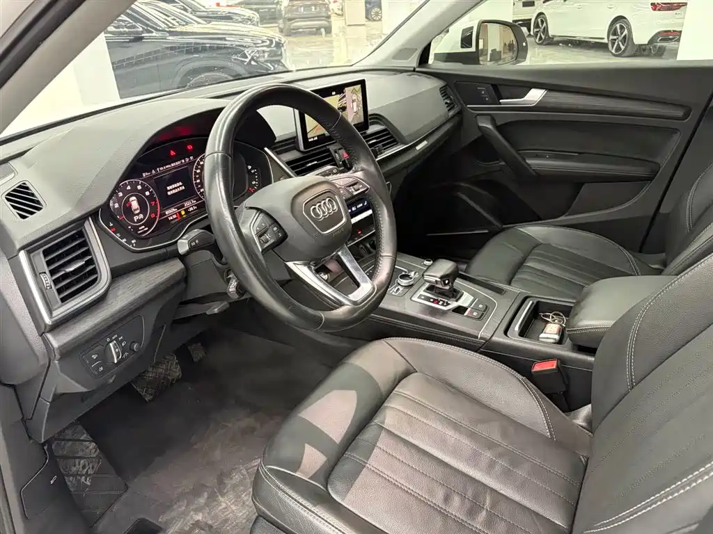 Audi Q5L, миниатюра 8