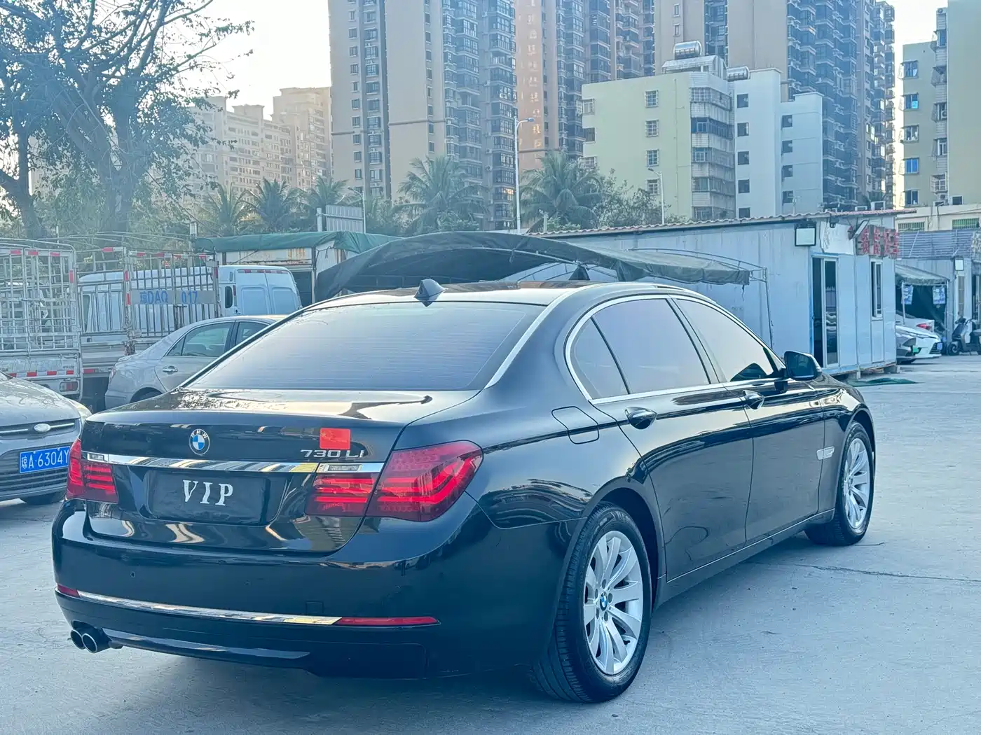 BMW 7 Series 2014 730Li Premium фото 9
