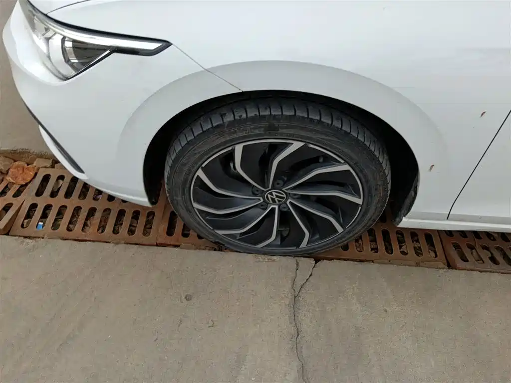 Volkswagen Golf 2021 280TSI DSG Pro фото 21