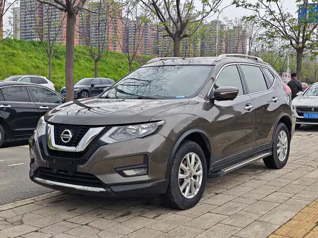 NISSAN QIJUN