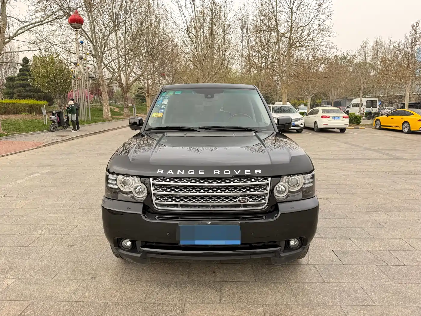 Land Rover Range Rover 2012 5.0 NA V8 фото 2
