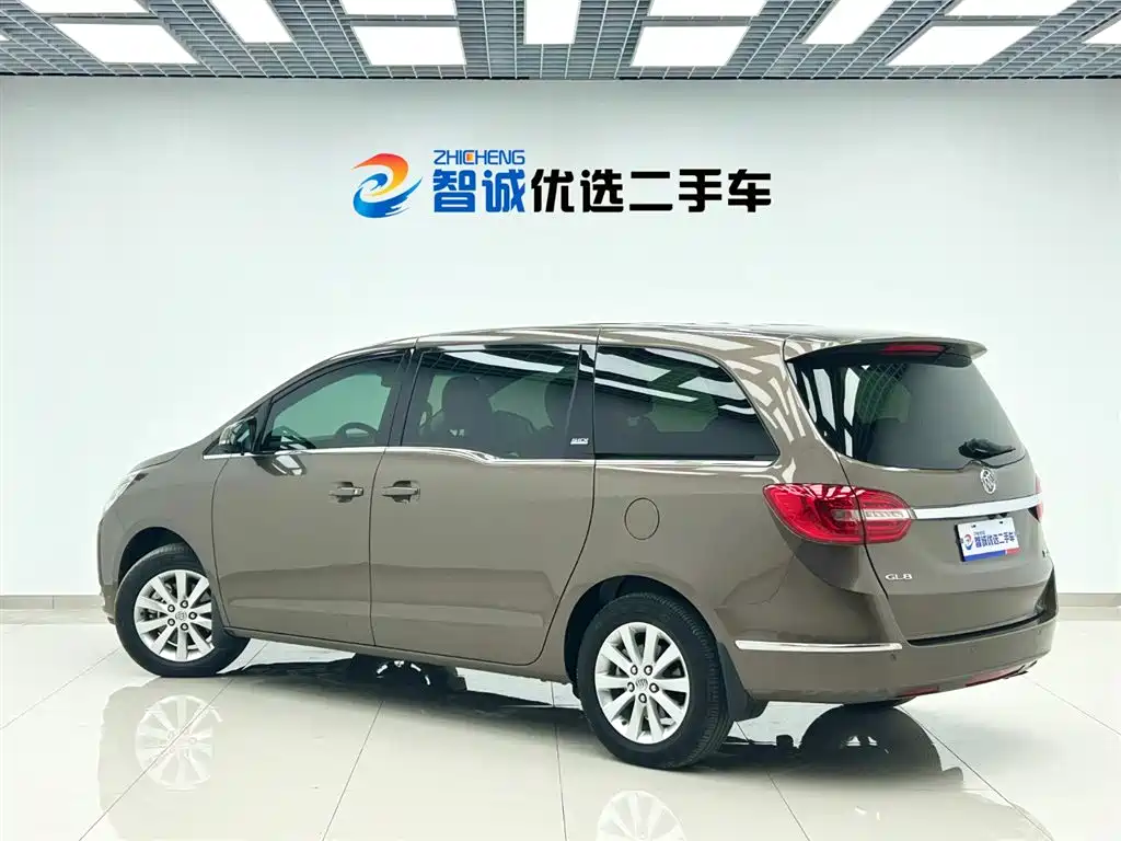 Buick GL8 2014 2.4L CT Luxury Business Comfort фото 19