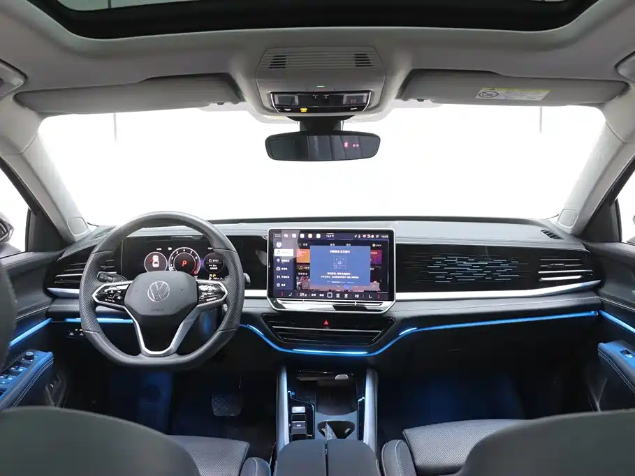 Volkswagen Passat 2025 Pro 380TSI Dragon Glory Edition фото 22