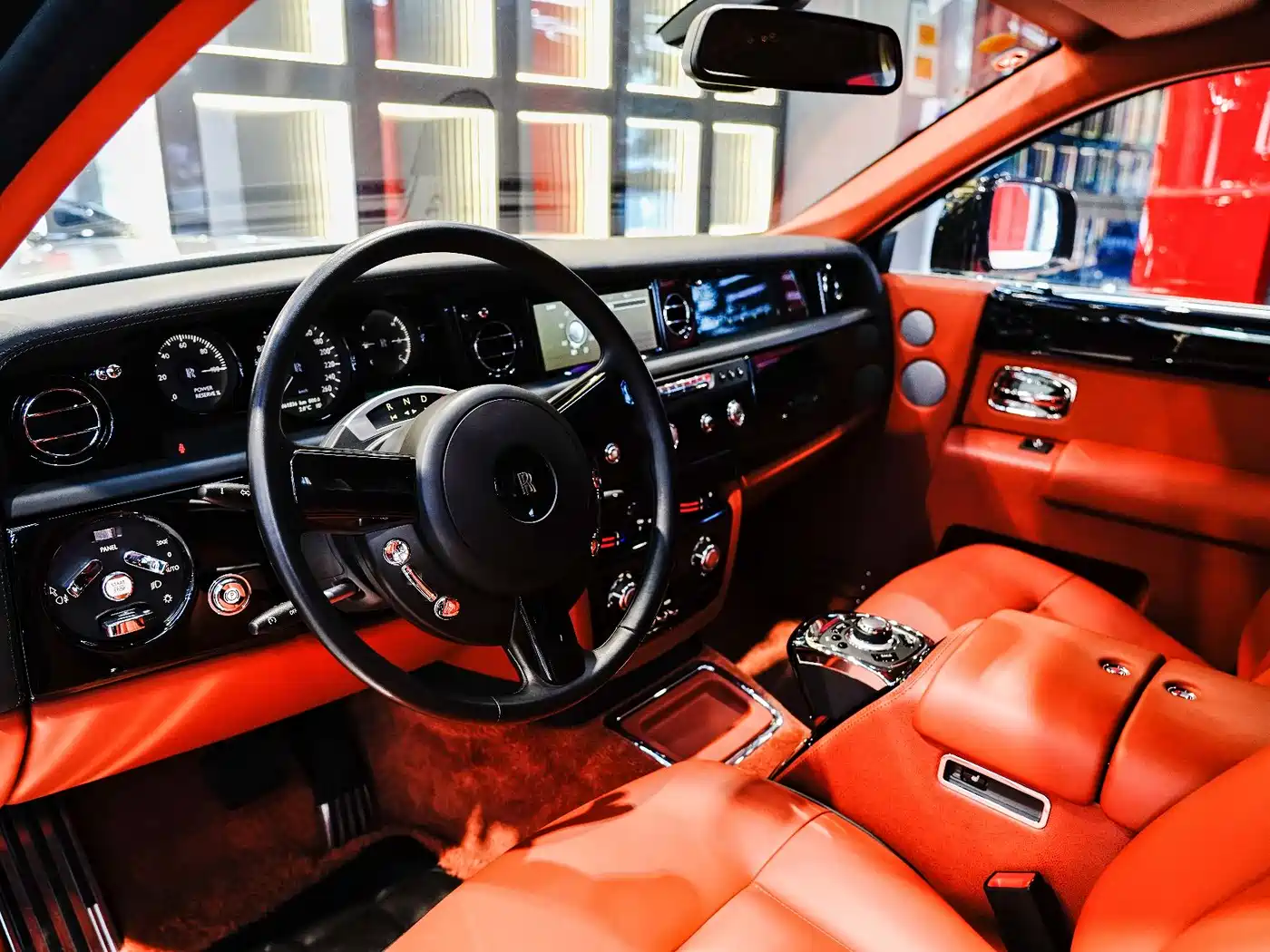 Rolls-Royce Phantom 2014 2013 6.7L Extended Wheelbase (EWB)