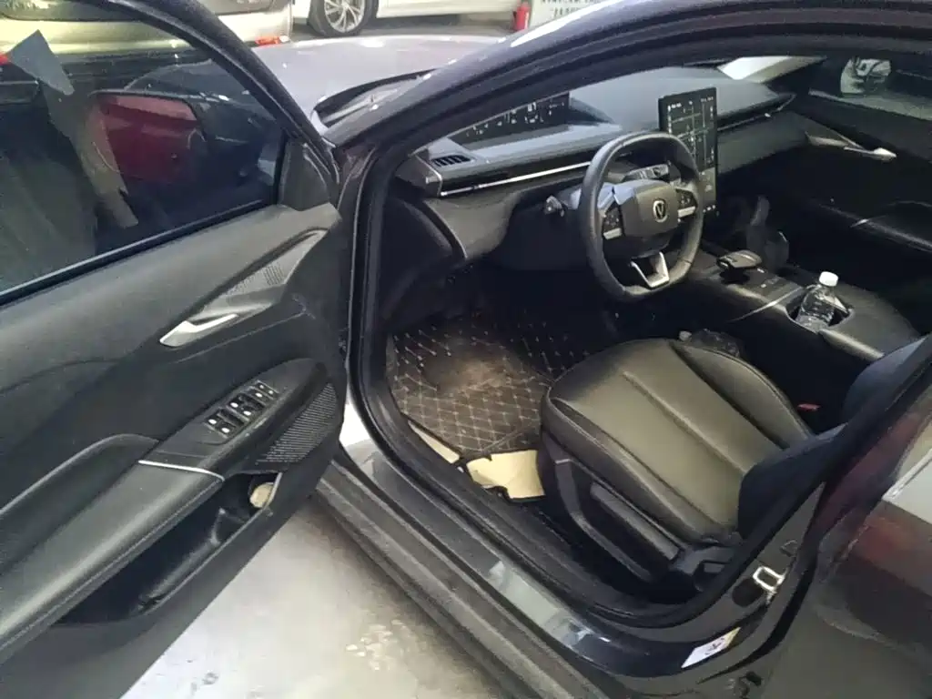 Changan Eado 2025 2025 Blue Whale 1.5T 500Bar Premium
