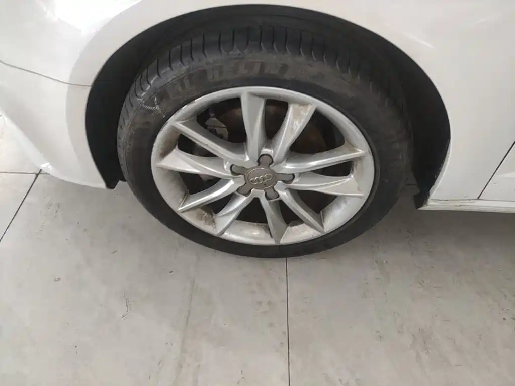 Фото 23 - Audi A3