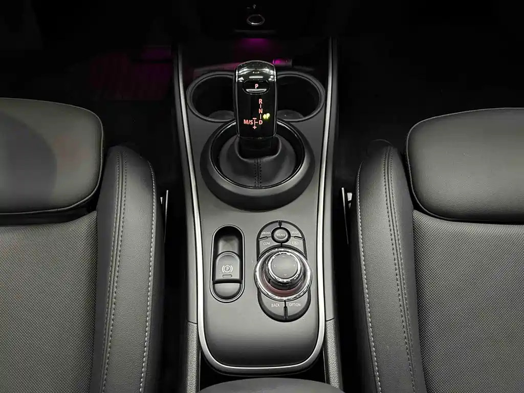 2024 MINI COUNTRYMAN
