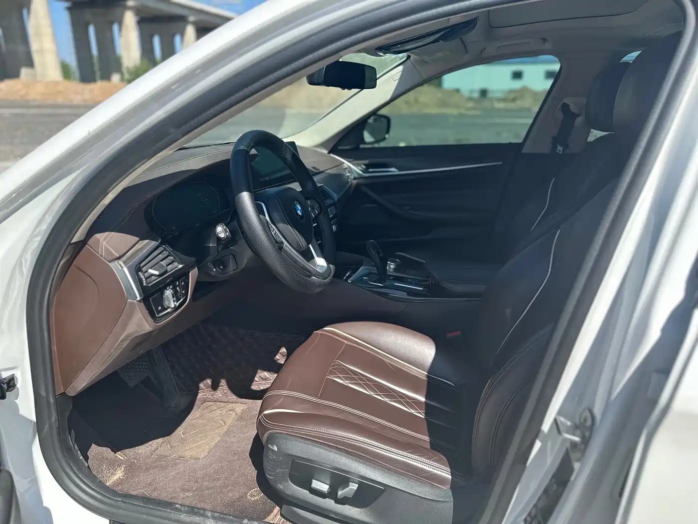 BMW 5 Series 2020 530Li xDrive Luxury Package фото 4