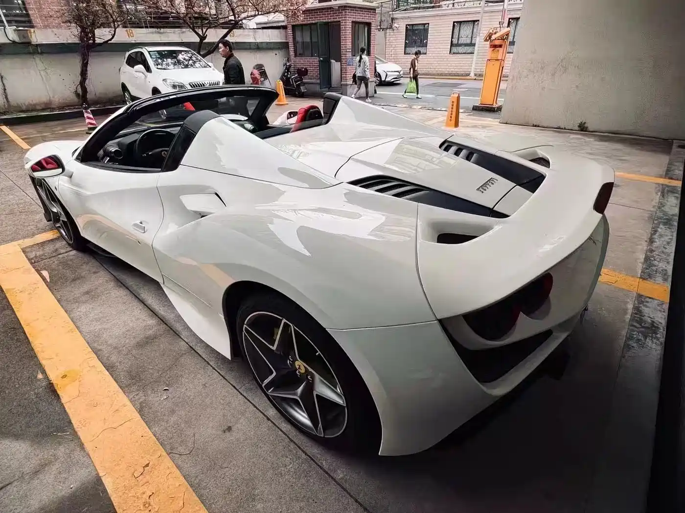 Ferrari F8 2023 2019 Tributo 3.9T V8